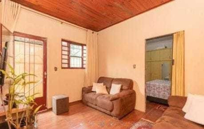 Casa com 7 Quartos à Venda, 50 m² em Vila Nhocune - São Paulo
