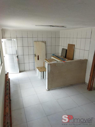 Casa com 5 Quartos à Venda, 206 m² em Vila Cláudio - Santo André
