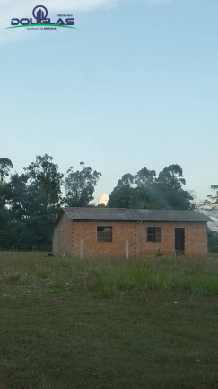 Imagem Casa com 2 Quartos à Venda, 450 m² em Viamão Imagem Casa com 2 Quartos à Venda, 450 m² em Viamão