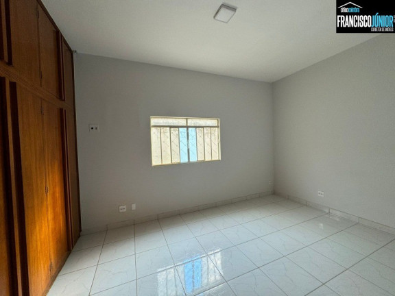 Imagem Imóvel com 5 Quartos à Venda, 205 m² em Setor Campinas - Goiânia Imagem Imóvel com 5 Quartos à Venda, 205 m² em Setor Campinas - Goiânia