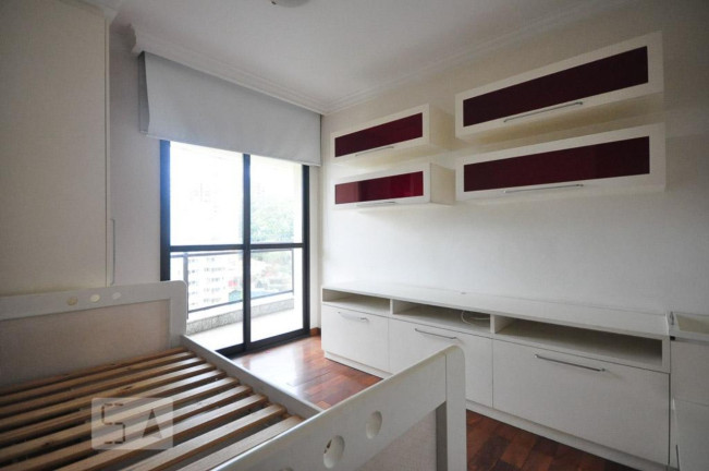 Imagem Imóvel com 4 Quartos à Venda, 225 m² em Vila Suzana - São Paulo Imagem Imóvel com 4 Quartos à Venda, 225 m² em Vila Suzana - São Paulo