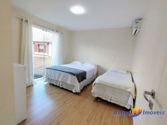 Imagem Casa com 3 Quartos à Venda, 262 m² em Vargem Grande - Teresópolis Imagem Casa com 3 Quartos à Venda, 262 m² em Vargem Grande - Teresópolis