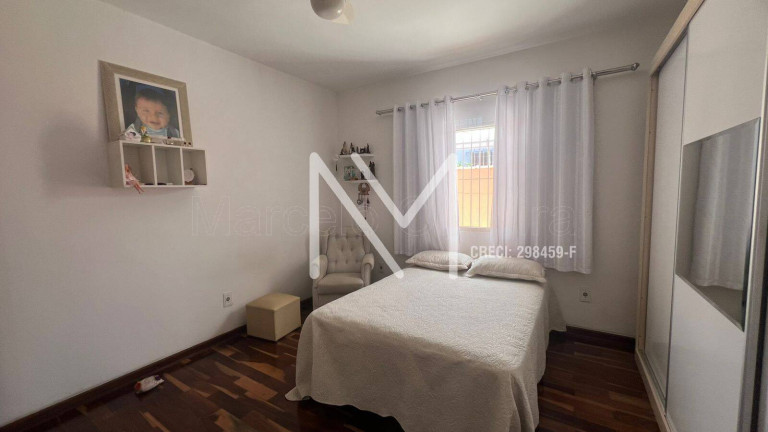 Imagem Casa com 3 Quartos à Venda, 300 m² em Bosque Dos Eucaliptos - São José Dos Campos Imagem Casa com 3 Quartos à Venda, 300 m² em Bosque Dos Eucaliptos - São José Dos Campos