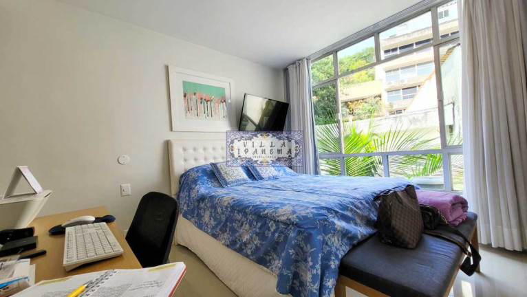 Imagem Apartamento com 3 Quartos à Venda, 130 m² em Lagoa - Rio De Janeiro Imagem Apartamento com 3 Quartos à Venda, 130 m² em Lagoa - Rio De Janeiro