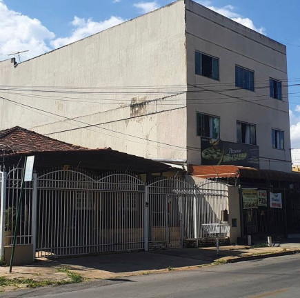 Imagem Imóvel com 18 Quartos à Venda, 600 m² em Guará I - Brasília Imagem Imóvel com 18 Quartos à Venda, 600 m² em Guará I - Brasília