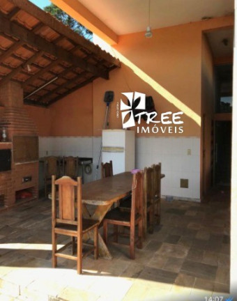 Imagem Casa com 5 Quartos à Venda, 370 m² em Arujázinho I, Ii E Iii - Arujá Imagem Casa com 5 Quartos à Venda, 370 m² em Arujázinho I, Ii E Iii - Arujá