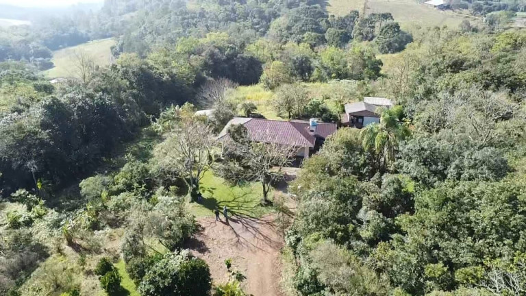Imagem Chácara com 3 Quartos à Venda, 170 m² em Linha Santa Cruz - Santa Cruz Do Sul Imagem Chácara com 3 Quartos à Venda, 170 m² em Linha Santa Cruz - Santa Cruz Do Sul