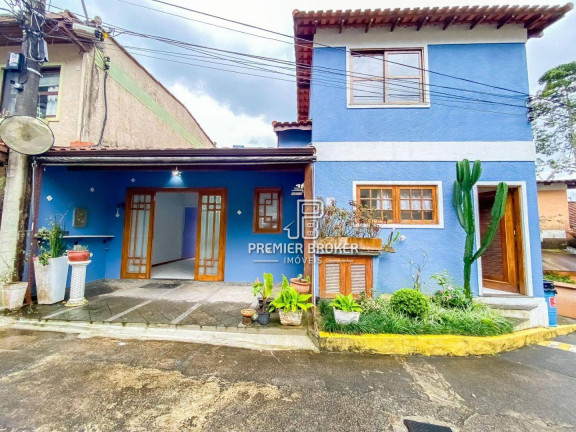 Casa com 3 Quartos à Venda, 127 m² em Iucas - Teresópolis