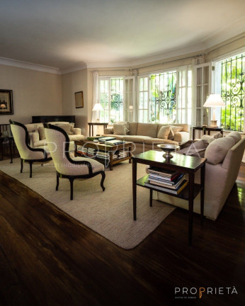 Imagem Casa com 7 Quartos à Venda, 700 m² em Leblon - Rio De Janeiro Imagem Casa com 7 Quartos à Venda, 700 m² em Leblon - Rio De Janeiro