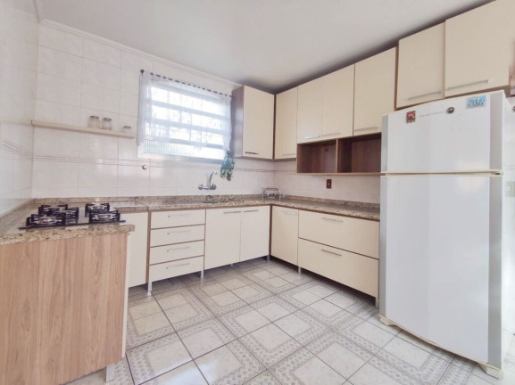 Imagem Casa com 4 Quartos à Venda, 256 m² em Glória - Porto Alegre