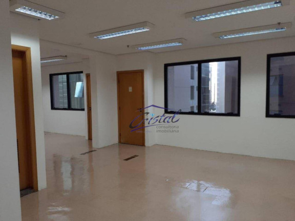 Sala Comercial à Venda ou Locação, 74 m² em Itaim Bibi - São Paulo
