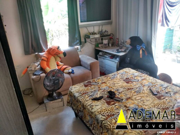 Imagem Casa com 2 Quartos à Venda, em Vila Darcy Penteado (mailasqui) - São Roque Imagem Casa com 2 Quartos à Venda, em Vila Darcy Penteado (mailasqui) - São Roque
