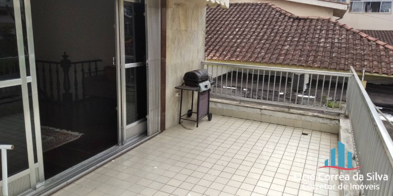 Imagem Casa com 4 Quartos à Venda, 230 m² em Boqueirão - Santos Imagem Casa com 4 Quartos à Venda, 230 m² em Boqueirão - Santos