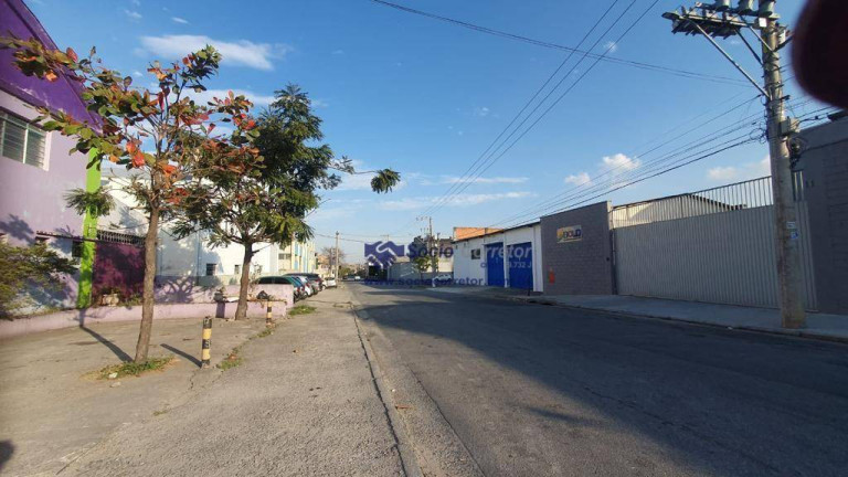 Imagem Galpão à Venda, 750 m² em Cidade Industrial Satélite De São Paulo - Guarulhos Imagem Galpão à Venda, 750 m² em Cidade Industrial Satélite De São Paulo - Guarulhos