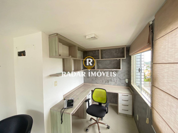 Imagem Apartamento com 3 Quartos à Venda, 180 m² em São Bento - Cabo Frio