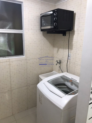 Imagem Imóvel com 2 Quartos para Alugar, 43 m² em Vila Nova - Porto Alegre
