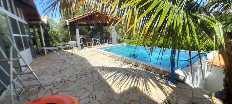 Casa de Condomínio com 3 Quartos à Venda, 940 m² em Condomínio Residencial Haras Pavão - Araçoiaba Da Serra