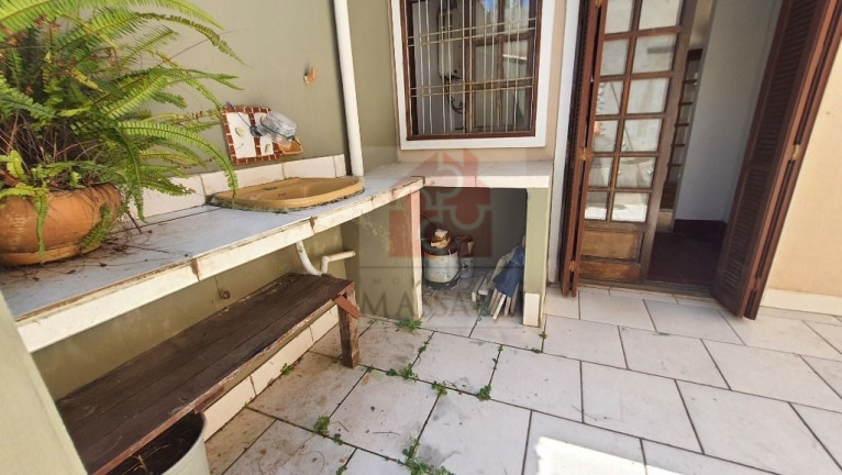 Imagem Casa com 3 Quartos à Venda, 153 m² em Guarujá - Porto Alegre