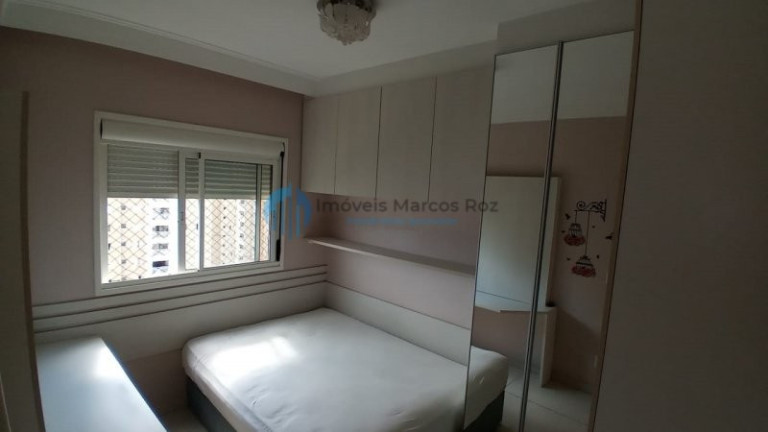 Imagem Apartamento com 3 Quartos à Venda, 119 m² em Jardim Tupanci - Barueri