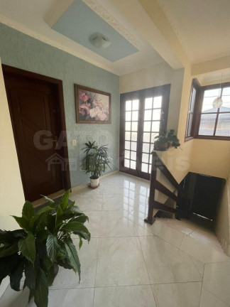 Imagem Casa com 5 Quartos à Venda, 200 m² em Colina Maria Luíza (jordanésia) - Cajamar Imagem Casa com 5 Quartos à Venda, 200 m² em Colina Maria Luíza (jordanésia) - Cajamar