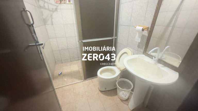Imagem Casa com 5 Quartos à Venda, 200 m² em Conjunto Habitacional Maria Cecília Serrano De Oliveira - Londrina Imagem Casa com 5 Quartos à Venda, 200 m² em Conjunto Habitacional Maria Cecília Serrano De Oliveira - Londrina