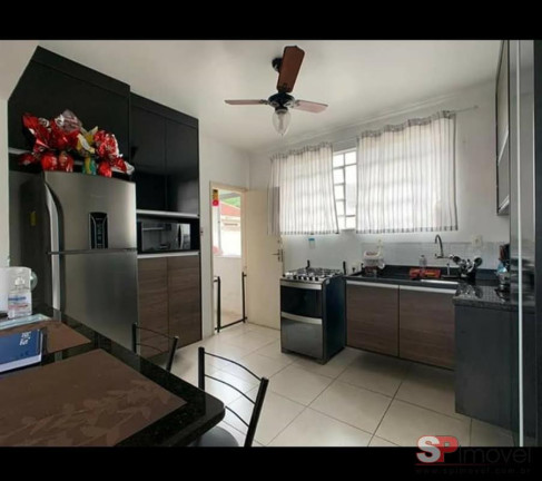 Apartamento com 2 Quartos à Venda, 63 m² em Marapé - Santos