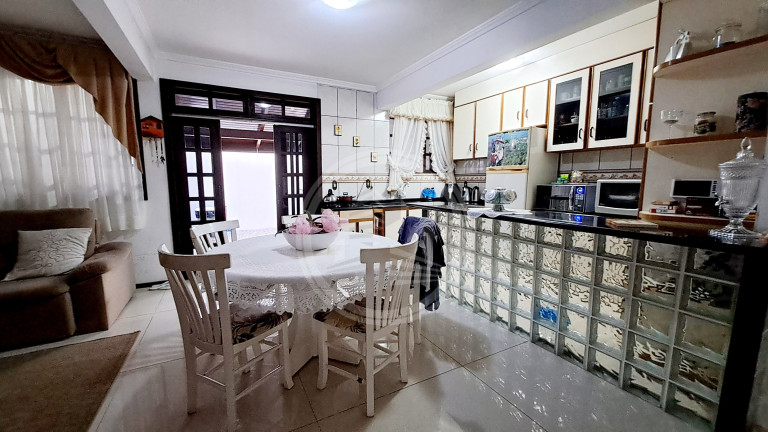 Imagem Casa à Venda, 440 m² em Cordeiros - Itajaí Imagem Casa à Venda, 440 m² em Cordeiros - Itajaí