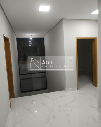 Imagem Casa com 4 Quartos à Venda, 250 m² em Loteamento Villa Branca - Jacareí Imagem Casa com 4 Quartos à Venda, 250 m² em Loteamento Villa Branca - Jacareí