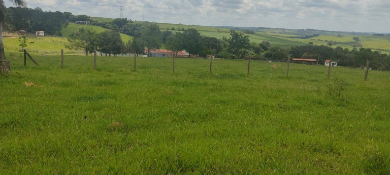 Imagem Chácara à Venda, 1.800 m² em Campo Do Meio - Araçoiaba Da Serra Imagem Chácara à Venda, 1.800 m² em Campo Do Meio - Araçoiaba Da Serra