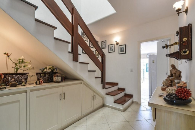Imagem Casa com 3 Quartos à Venda, 190 m² em Indianópolis - São Paulo Imagem Casa com 3 Quartos à Venda, 190 m² em Indianópolis - São Paulo