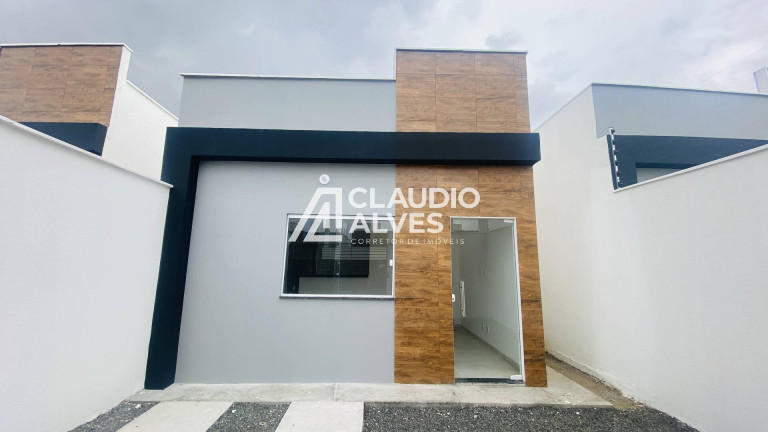 Casa com 2 Quartos para Alugar, 65 m² em Bairro Conceição - Feira De Santana