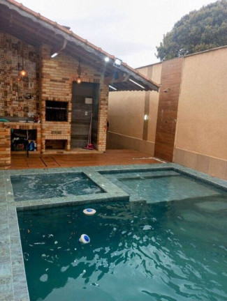 Casa com 2 Quartos à Venda, 81 m² em Nova Mirim - Praia Grande