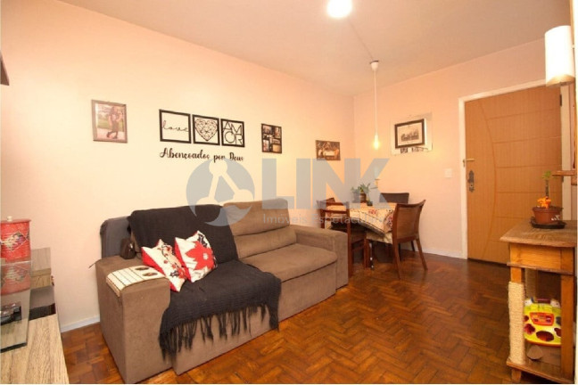 Imagem Apartamento com 1 Quarto à Venda, 44 m² em Vila Ipiranga - Porto Alegre Imagem Apartamento com 1 Quarto à Venda, 44 m² em Vila Ipiranga - Porto Alegre