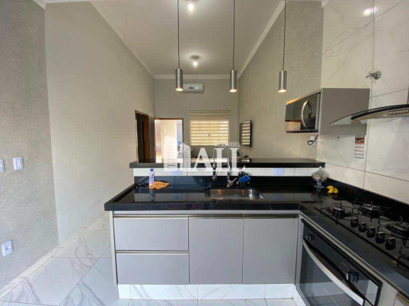 Imagem Casa com 3 Quartos à Venda, 104 m² em Centro - Bady Bassitt Imagem Casa com 3 Quartos à Venda, 104 m² em Centro - Bady Bassitt