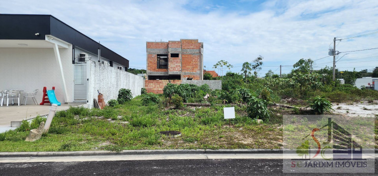 Terreno em Condomínio à Venda, 250 m² em Ponta Negra - Manaus