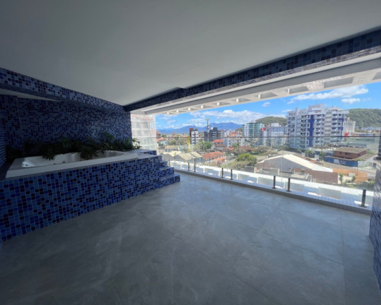 Imagem Imóvel com 3 Quartos à Venda, 250 m² em Centro - Guaratuba