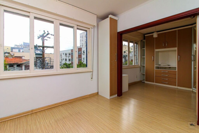 Imagem Apartamento com 4 Quartos à Venda, 184 m² em Azenha - Porto Alegre