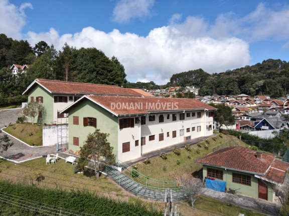 Imagem Imóvel com 2 Quartos à Venda, 48 m² em Região Da Floresta Negra - Campos Do Jordão Imagem Imóvel com 2 Quartos à Venda, 48 m² em Região Da Floresta Negra - Campos Do Jordão