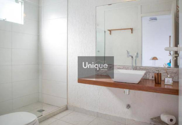 Imagem Casa com 7 Quartos à Venda, 440 m² em Marina - Armação Dos Búzios