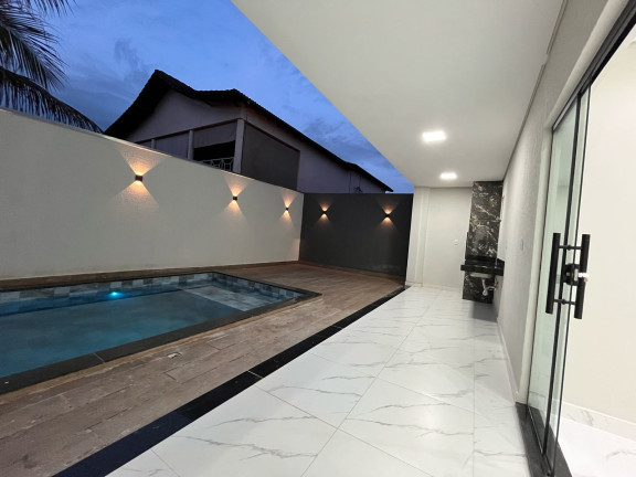 Imagem Casa com 4 Quartos à Venda, 235 m² em Setor Habitacional Vicente Pires - Brasília