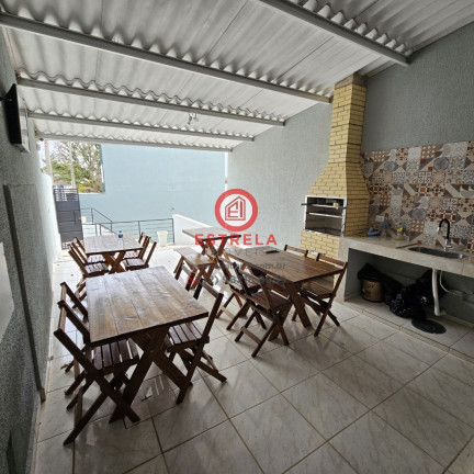 Imagem Casa com 2 Quartos à Venda, 68 m² em Centro - Santa Branca Imagem Casa com 2 Quartos à Venda, 68 m² em Centro - Santa Branca