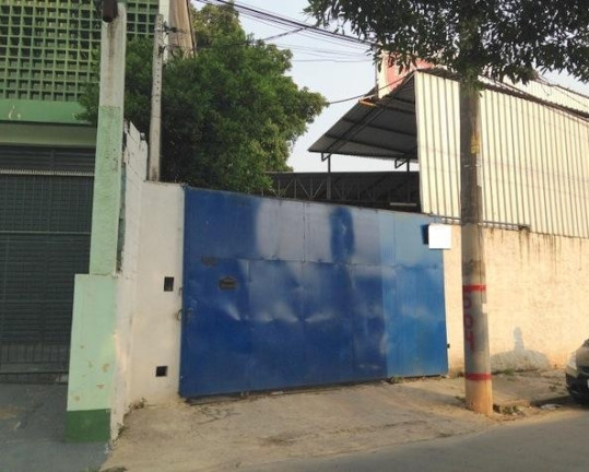 Imagem Galpão à Venda, 700 m² em Jardim Rebelato - Cotia