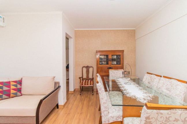 Imagem Imóvel com 2 Quartos à Venda, 68 m² em Centro Histórico - Porto Alegre Imagem Imóvel com 2 Quartos à Venda, 68 m² em Centro Histórico - Porto Alegre