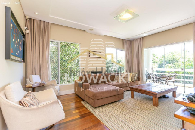 Imagem Casa com 4 Quartos à Venda, 353 m² em Santa Felicidade - Curitiba Imagem Casa com 4 Quartos à Venda, 353 m² em Santa Felicidade - Curitiba