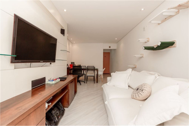 Imagem Apartamento com 2 Quartos à Venda, 68 m² em Vila Nova Conceição - São Paulo