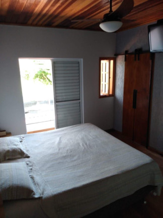 Imagem Sobrado com 5 Quartos à Venda ou Locação, 200 m² em Jardim Pararangaba - São José Dos Campos