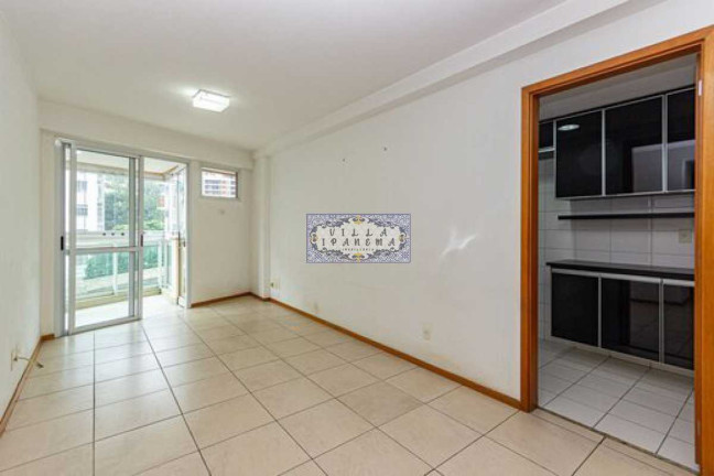 Imagem Apartamento com 3 Quartos à Venda, 94 m² em Humaitá - Rio De Janeiro Imagem Apartamento com 3 Quartos à Venda, 94 m² em Humaitá - Rio De Janeiro