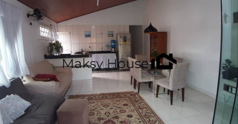 Imagem Casa com 3 Quartos à Venda, 195 m² em Baln. Eliana - Guaratuba