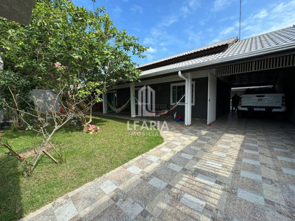 Imagem Casa com 3 Quartos para Temporada, 202 m² em Paese - Itapoá Imagem Casa com 3 Quartos para Temporada, 202 m² em Paese - Itapoá