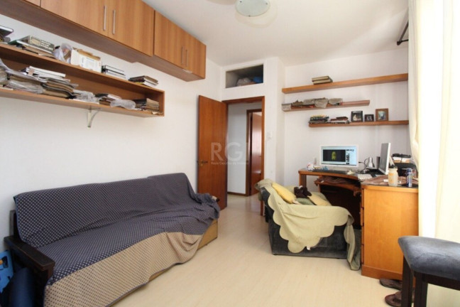 Imagem Imóvel com 2 Quartos à Venda, 97 m² em Menino Deus - Porto Alegre Imagem Imóvel com 2 Quartos à Venda, 97 m² em Menino Deus - Porto Alegre